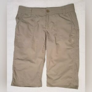 The North Face Bermuda Shorts Women’s Size 6 Beige Low Rise Lightweight